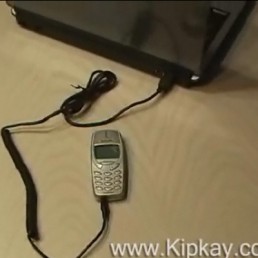 Kako napuniti stari mobitel USB kablom