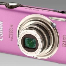 Canonov prvi IXUS fotoaparat sa zaslonom osjetljivim na dodir