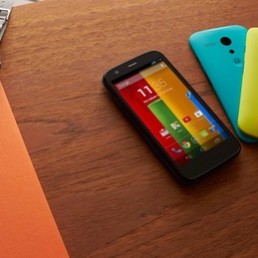 Motorola Moto G - 8 GB memorije i 4,5-inčni ekran za malo novaca