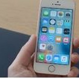 Apple iPhone SE hands on video