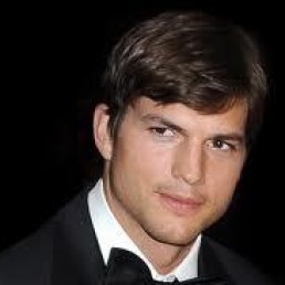 Steve Jobs bi bio ponosan - u filmu ga odlično glumi Ashton Kutcher